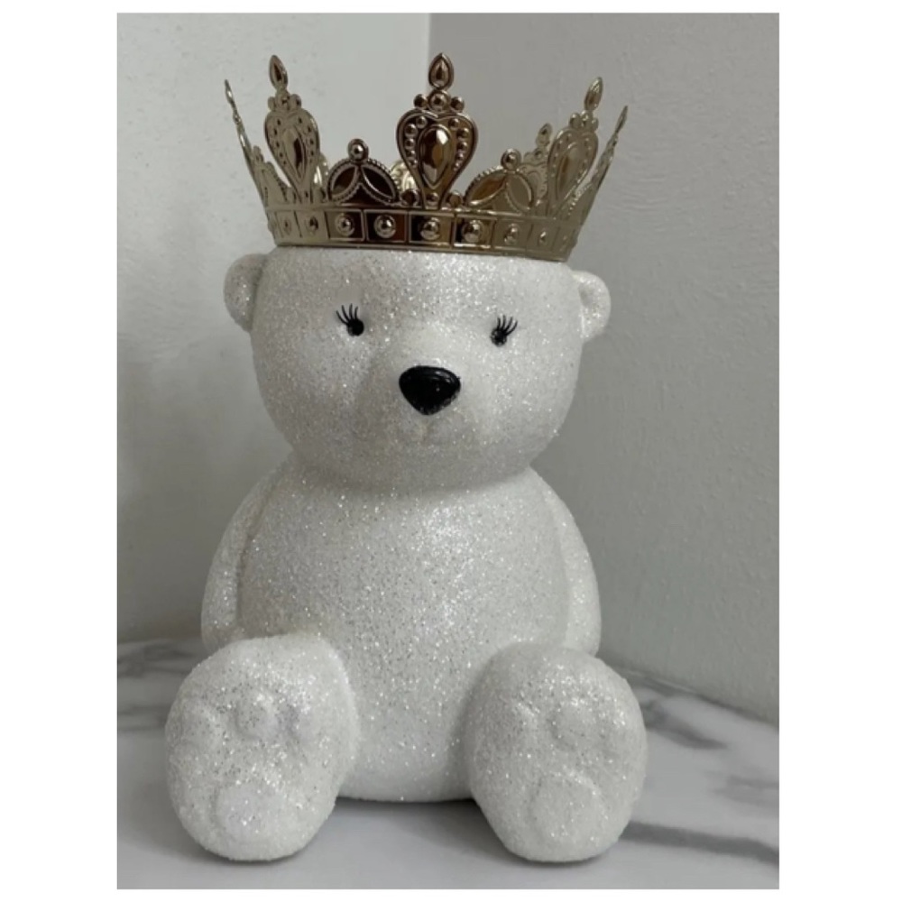 NEW Bath & Body Works Royal Polar Bear Pedestal Candle Holder